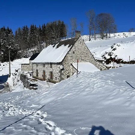 Spacieuse A Avec Cheminee Holiday home *