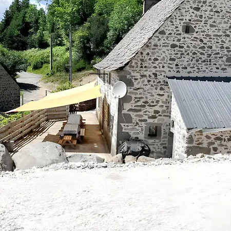 Spacieuse A Avec Cheminee *